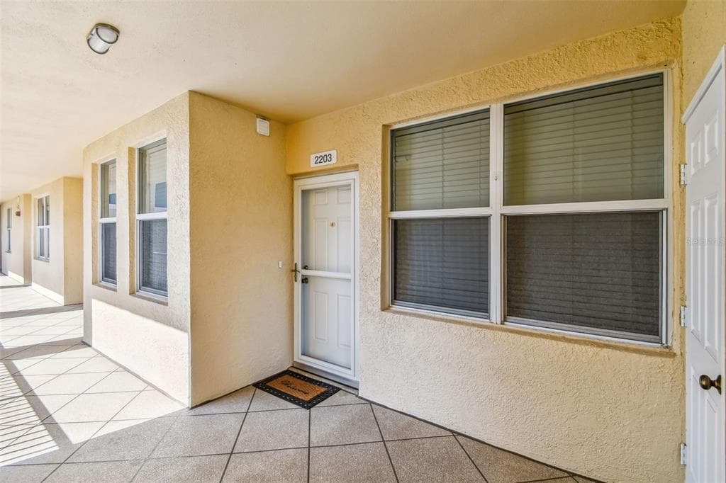 960 STARKEY ROAD UNIT 2203 LARGO, FL 33771