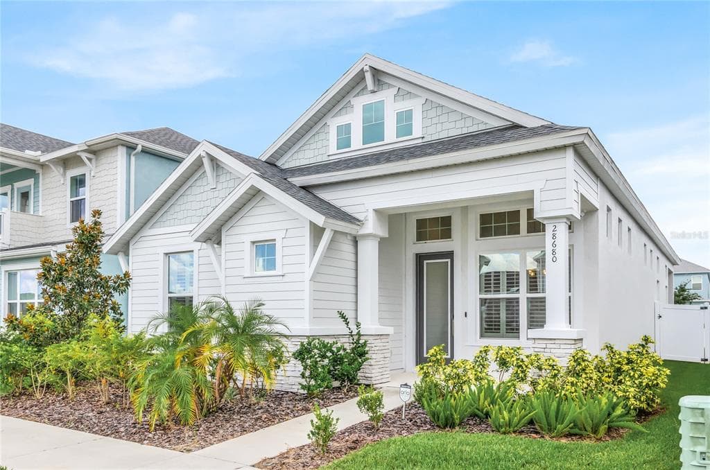 28680 COZY CREEK DRIVE WESLEY CHAPEL, FL 33543