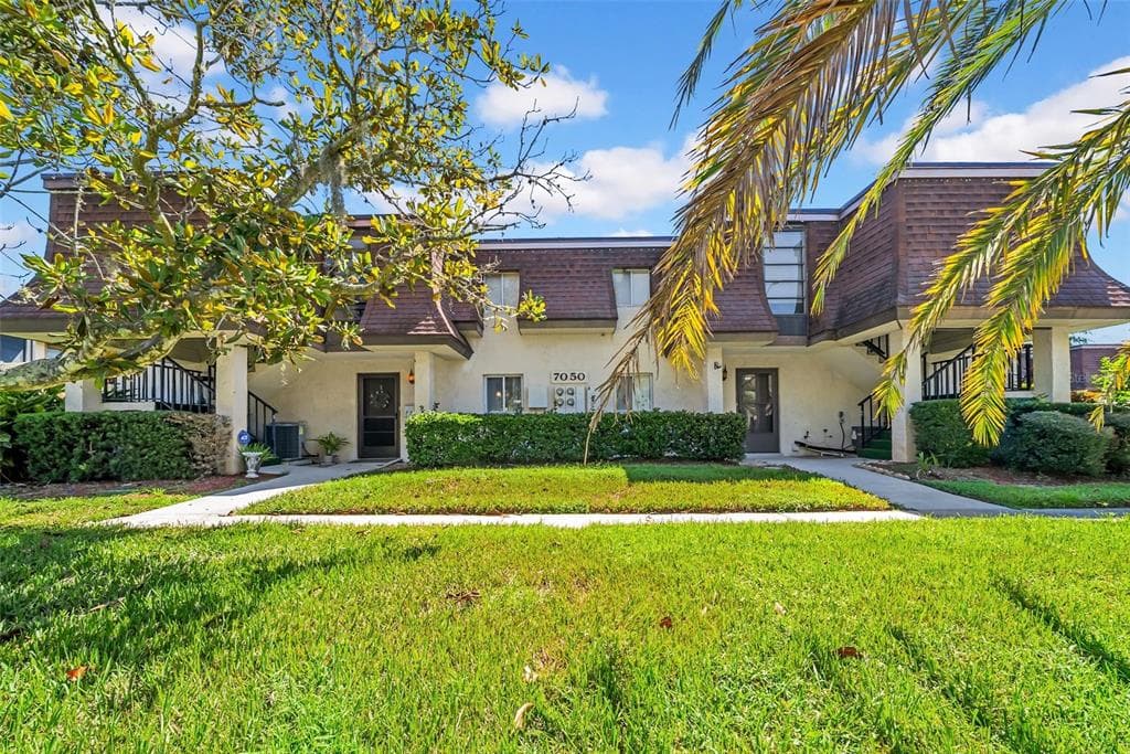 7050 COGNAC DRIVE UNIT 1 NEW PORT RICHEY, FL 34653