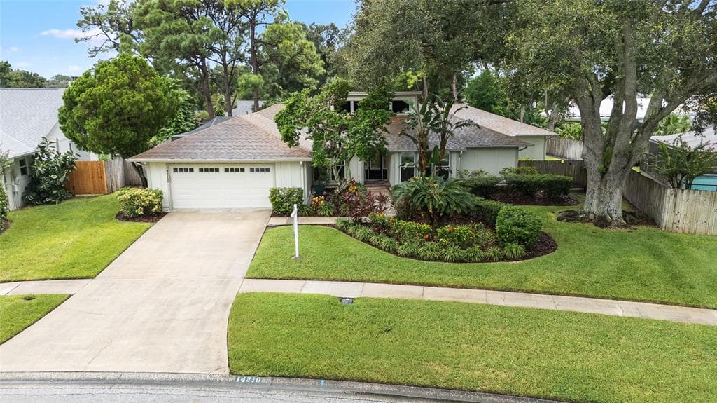 14210 CLARENDON DRIVE TAMPA, FL 33624