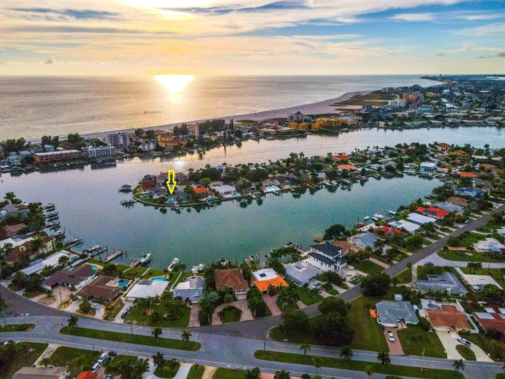 10103 TARPON DRIVE