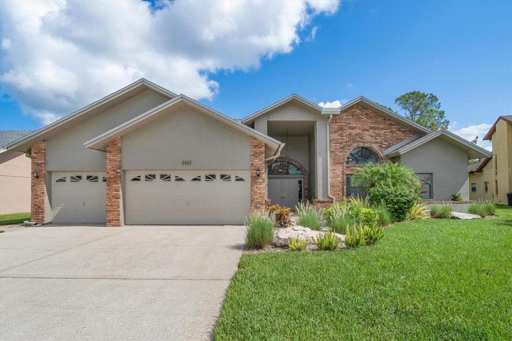 2632 WESTVIEW COURT CLEARWATER, FL 33761