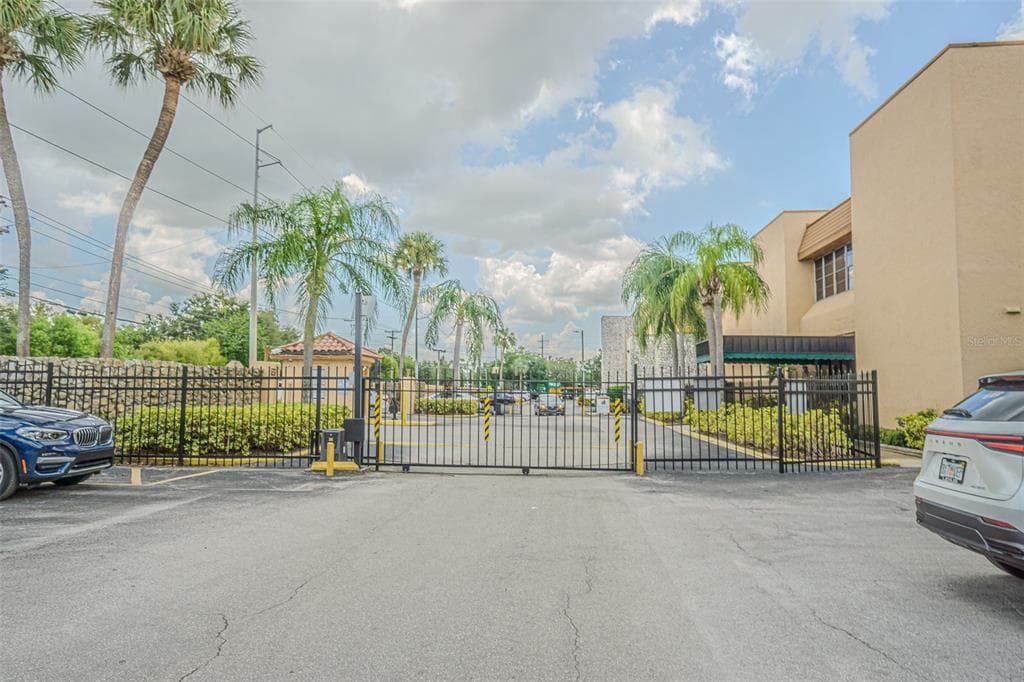 5820 N CHURCH AVENUE UNIT 339 TAMPA, FL 33614