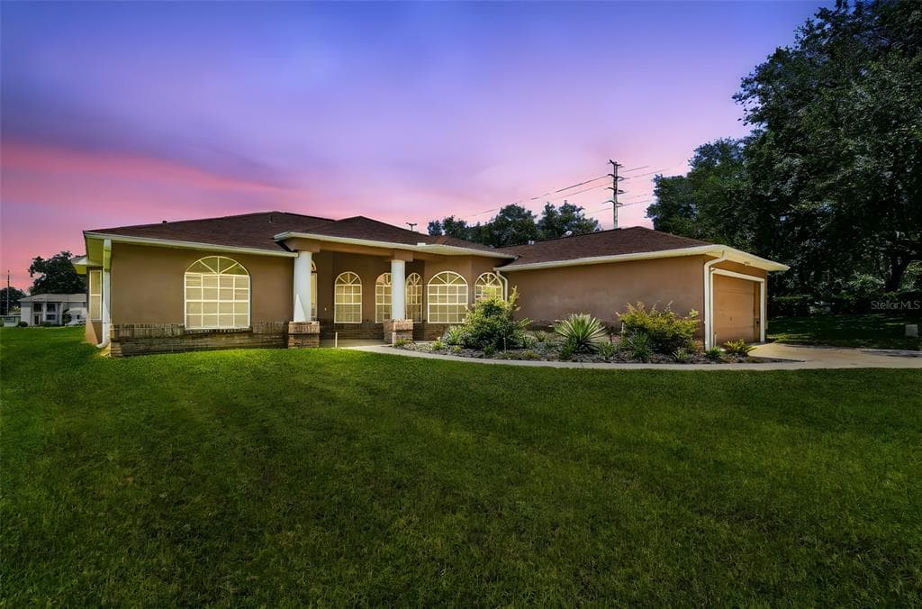 6943 STEPHENS PATH ZEPHYRHILLS, FL 33542
