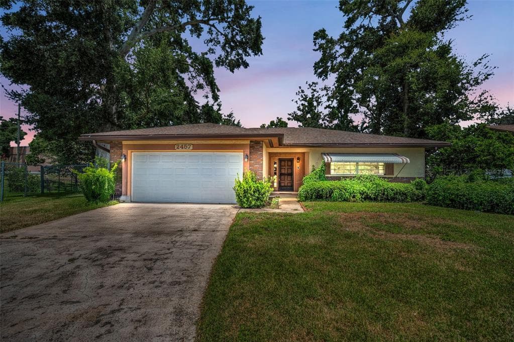 2457 ORANGEPOINTE AVENUE PALM HARBOR, FL 34683