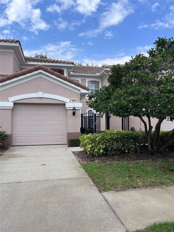 2066 CARRIAGE LANE CLEARWATER, FL 33765