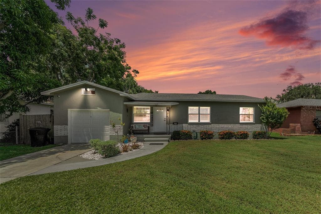 1501 28TH AVE S ST PETERSBURG, FL 33705