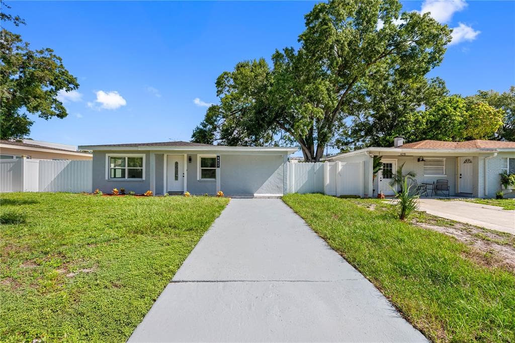 4217 W LAUREL STREET TAMPA, FL 33607