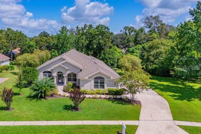 6022 KESTREL POINT AVENUE LITHIA, FL 33547