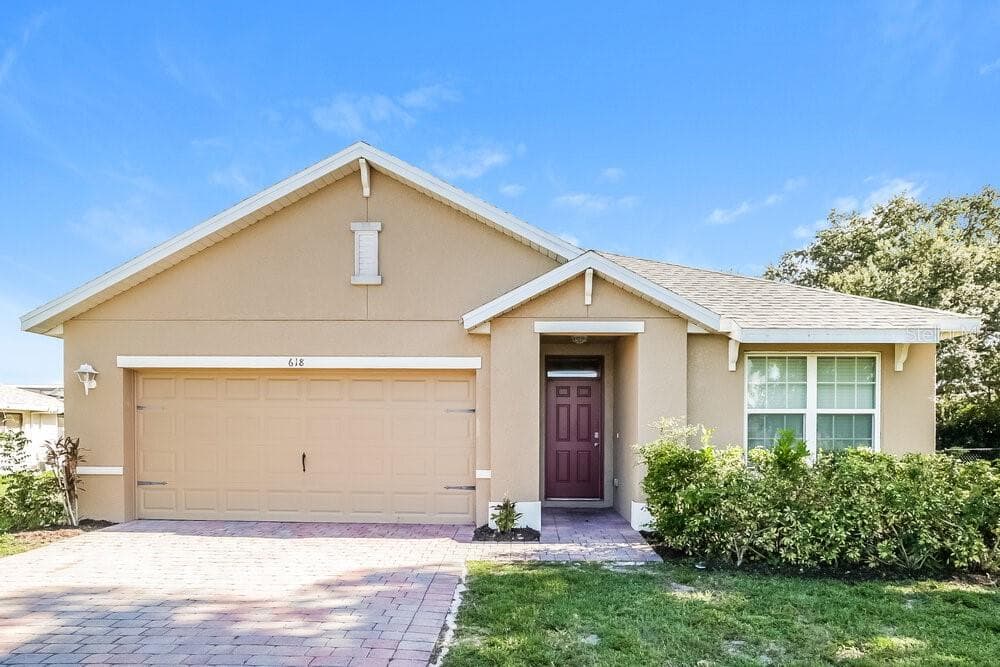 618 SE 2ND TERRACE CAPE CORAL, FL 33990