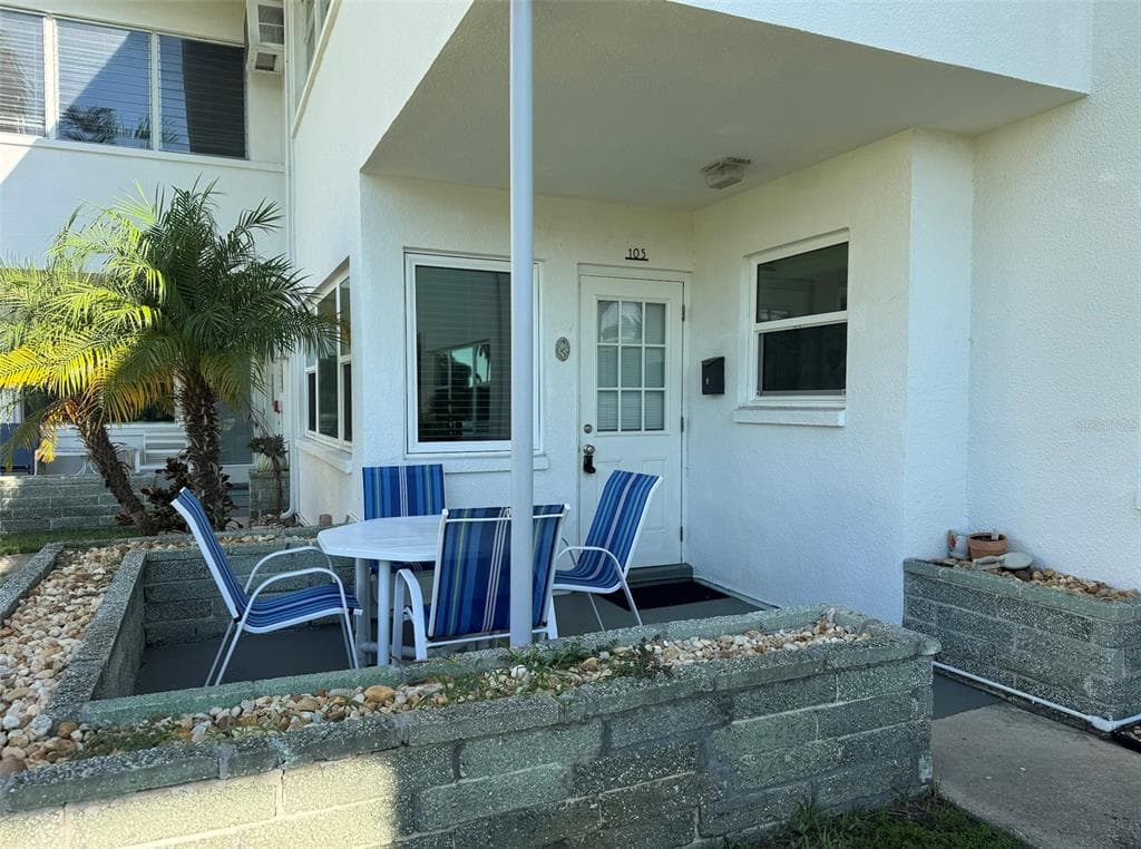 487 1ST STREET S UNIT 105 ST PETERSBURG, FL 33701