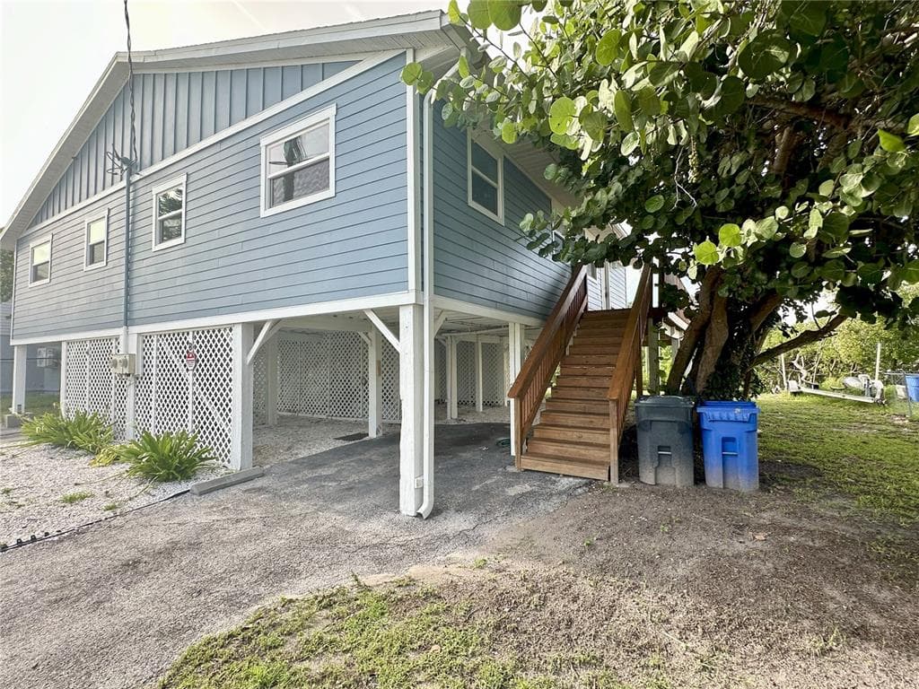 3303 W SHELL POINT #B ROAD RUSKIN, FL 33570