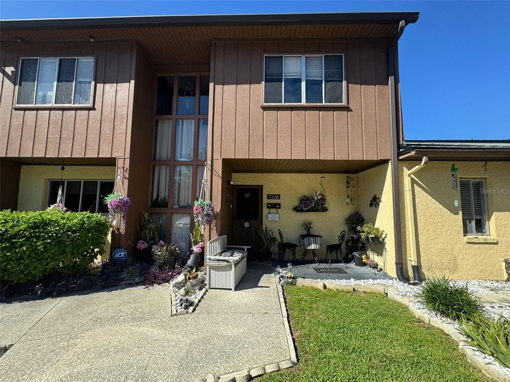 7228 CYPRESS COVE ROAD UNIT 5 JACKSONVILLE, FL 32244