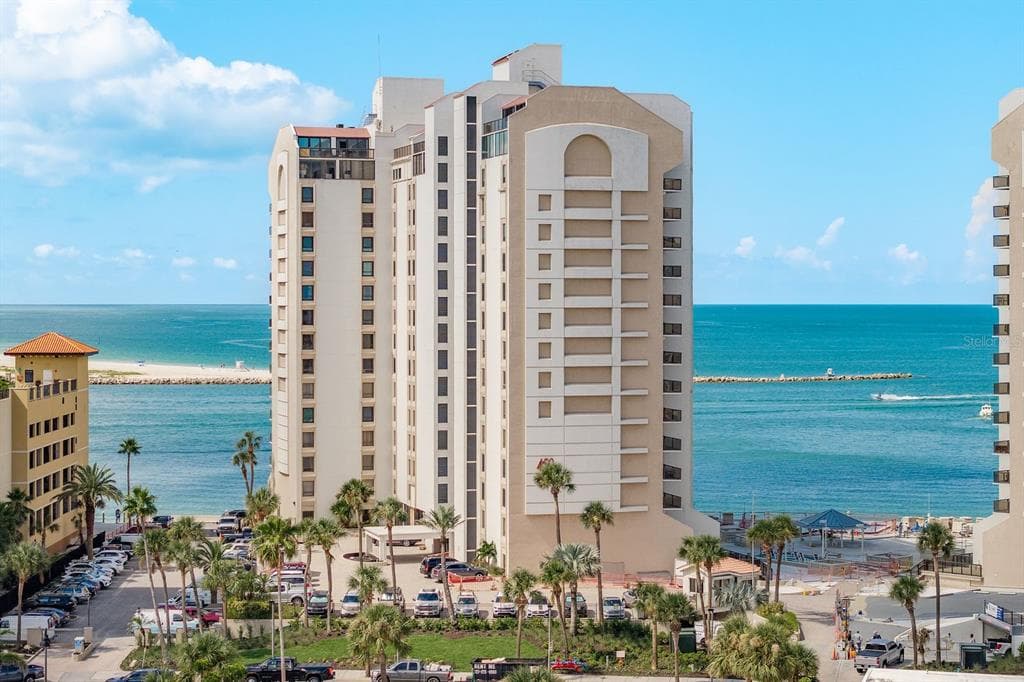 450 S GULFVIEW BOULEVARD UNIT 902 CLEARWATER, FL 33767