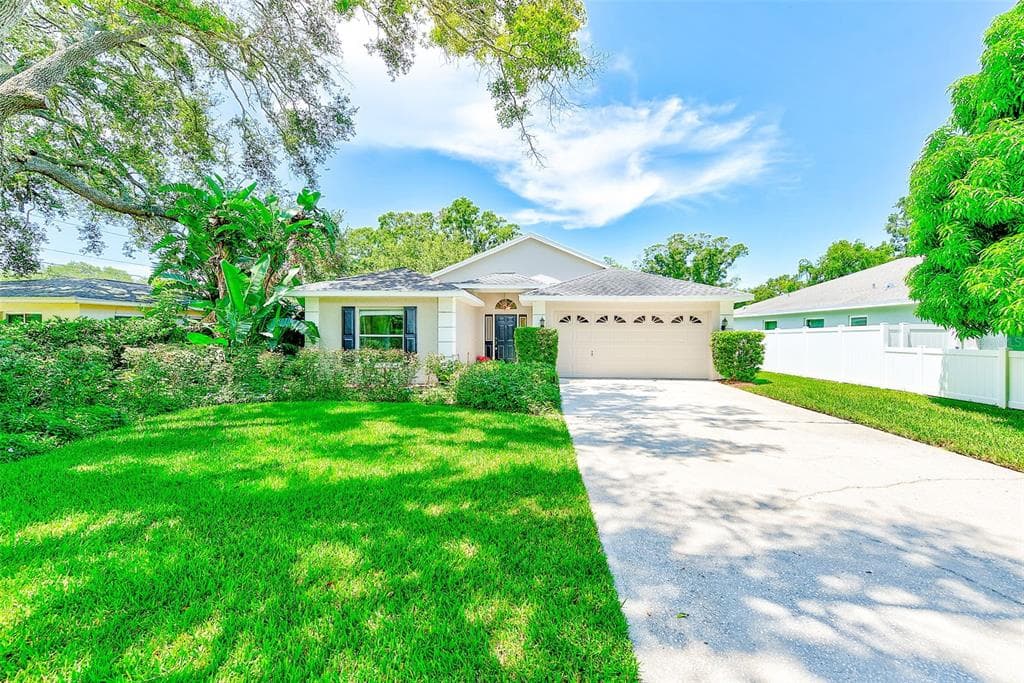 2004 NIGELS DRIVE DUNEDIN, FL 34698