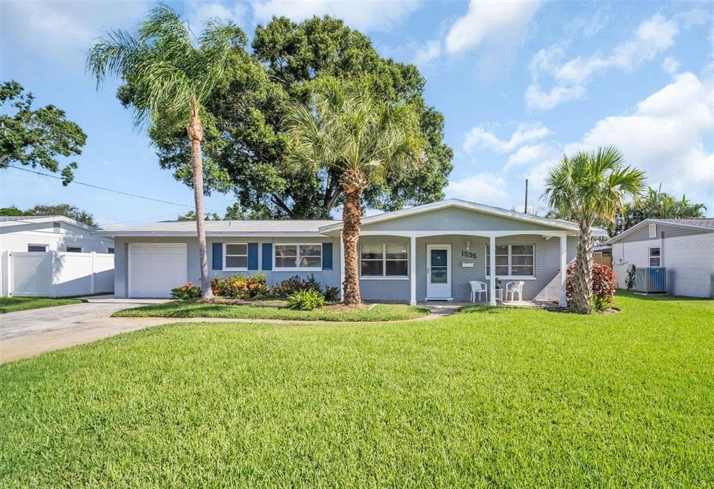 1535 78TH TERRACE N ST PETERSBURG, FL 33702