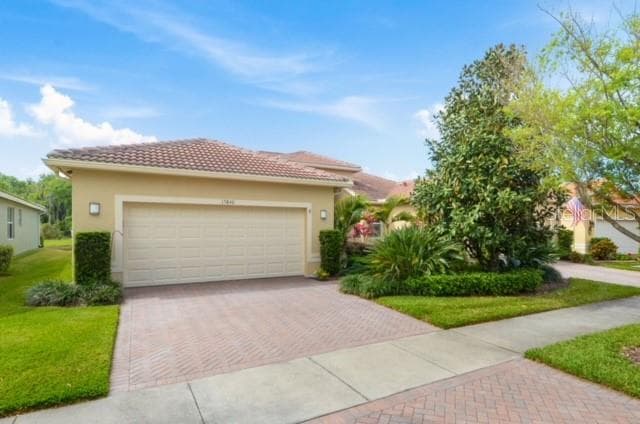 15840 AURORA LAKE CIRCLE WIMAUMA, FL 33598