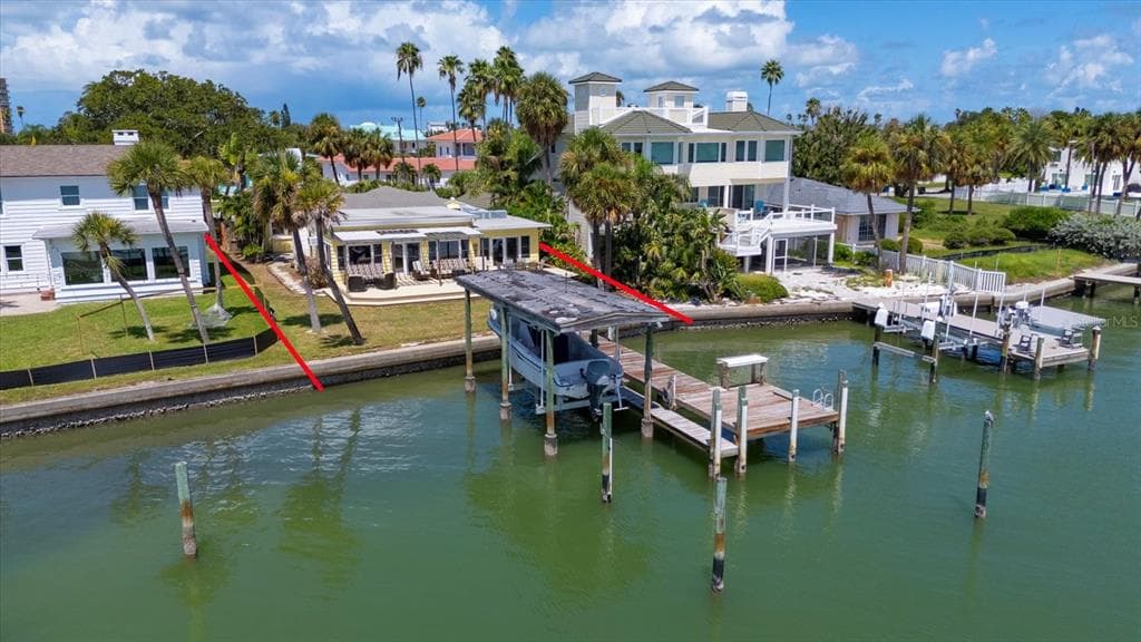 925 BAY ESPLANADE