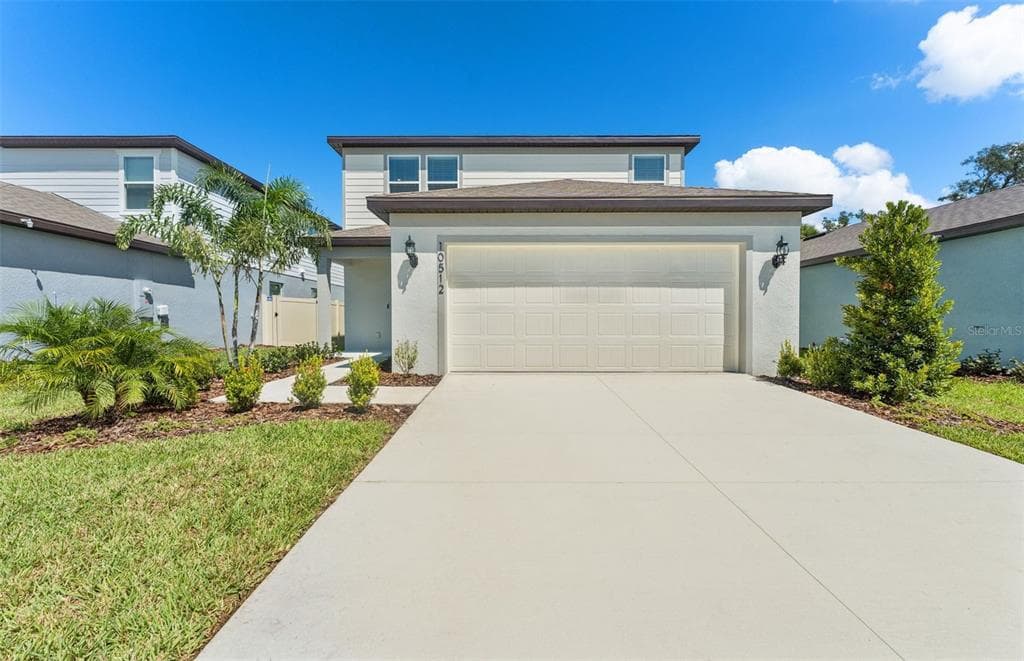 10512 HIDDEN BANKS GLEN PARRISH, FL 34219