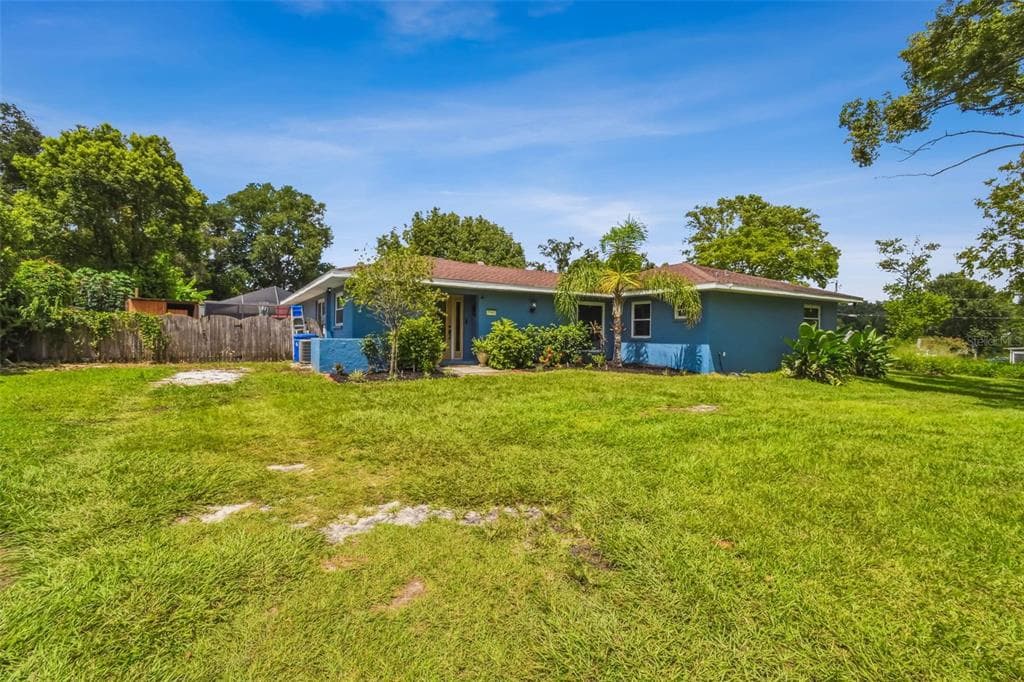 39443 PRETTY POND ROAD ZEPHYRHILLS, FL 33540
