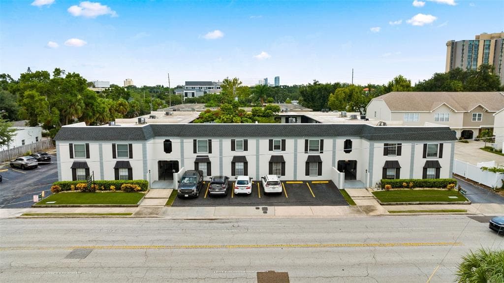 2808 W AZEELE STREET UNIT 117 TAMPA, FL 33609