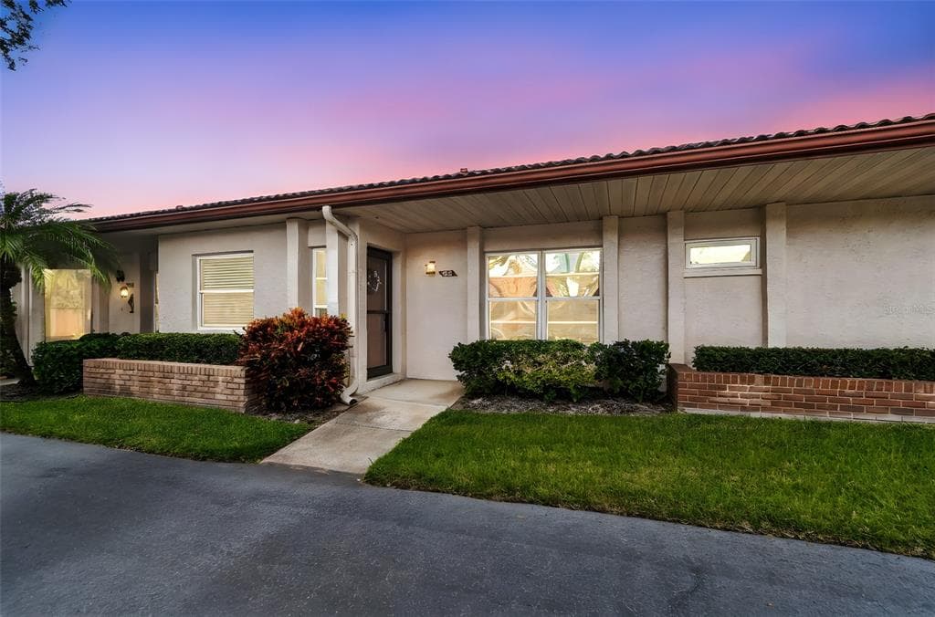 458 EXMOOR TERRACE UNIT 1672 DUNEDIN, FL 34698