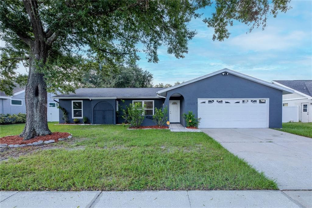 5808 SILVER MOON AVENUE