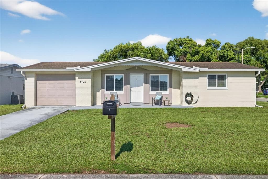 3709 PANOLA DR NEW PORT RICHEY, FL 34652