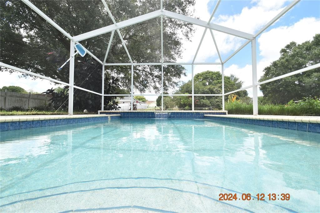 38927 CARR DRIVE ZEPHYRHILLS, FL 33540
