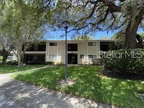 6004 LAKETREE LANE UNIT D TEMPLE TERRACE, FL 33617