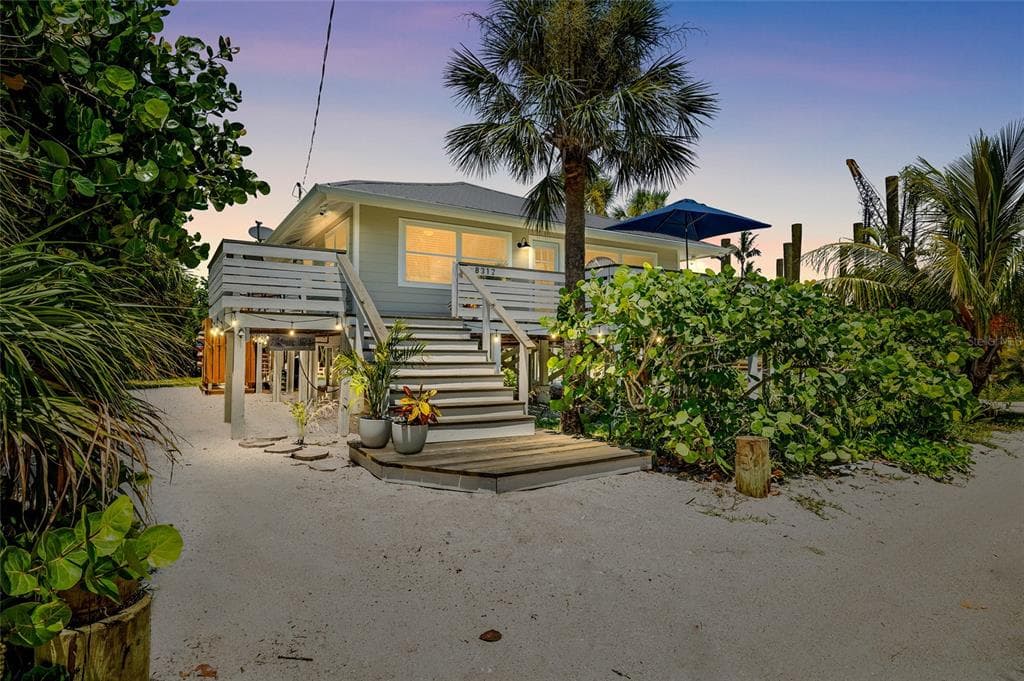 8312 GRAND (PEACOCK) AVENUE PLACIDA, FL 33946
