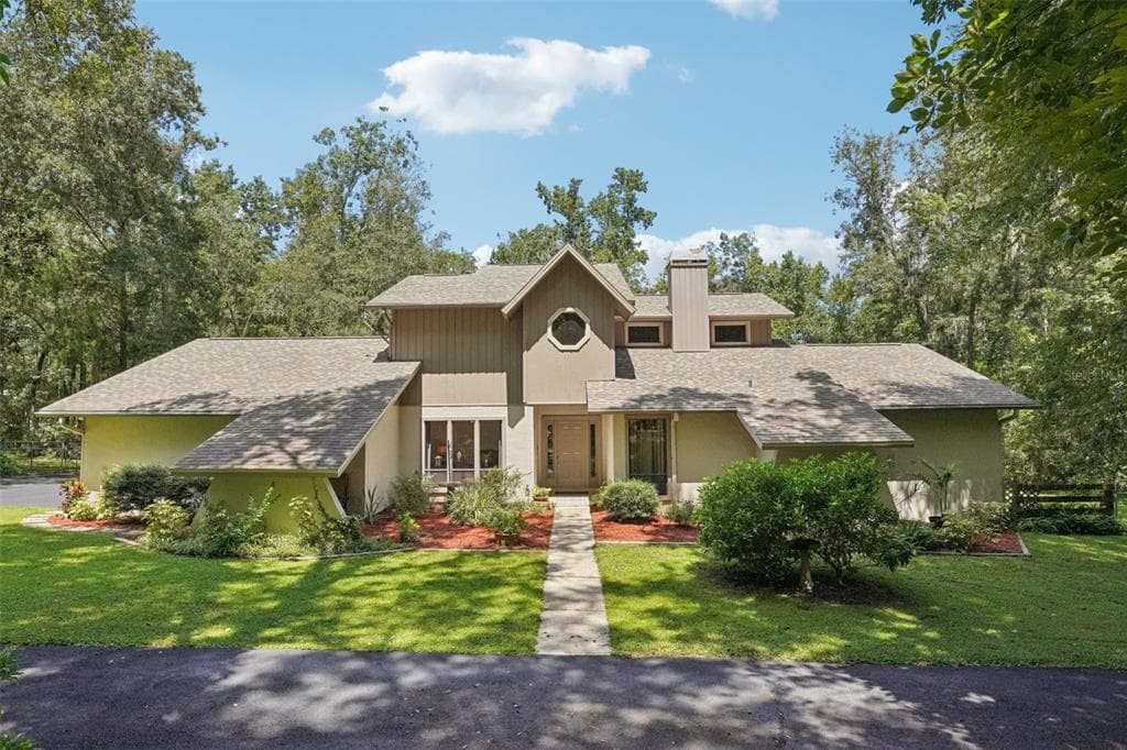 26092 WITHROW ROAD BROOKSVILLE, FL 34601