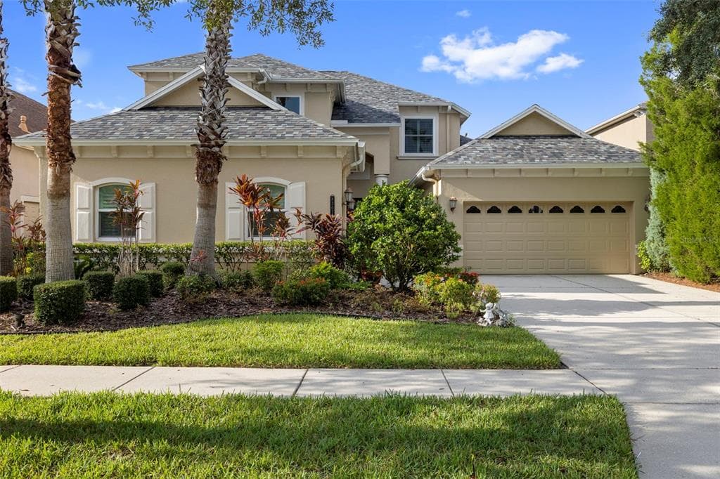 8307 OLD TOWN DRIVE TAMPA, FL 33647