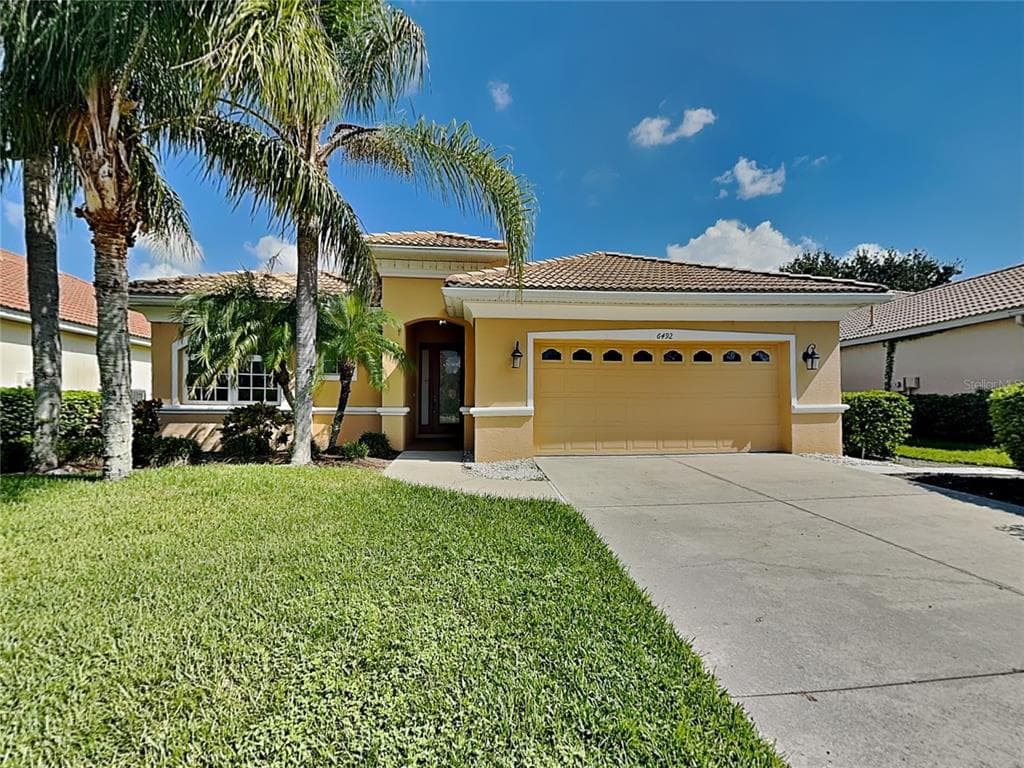 6492 ROOKERY CIRCLE BRADENTON, FL 34203