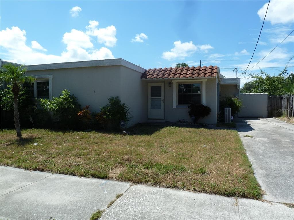 925 MARSHALL STREET CLEARWATER, FL 33755