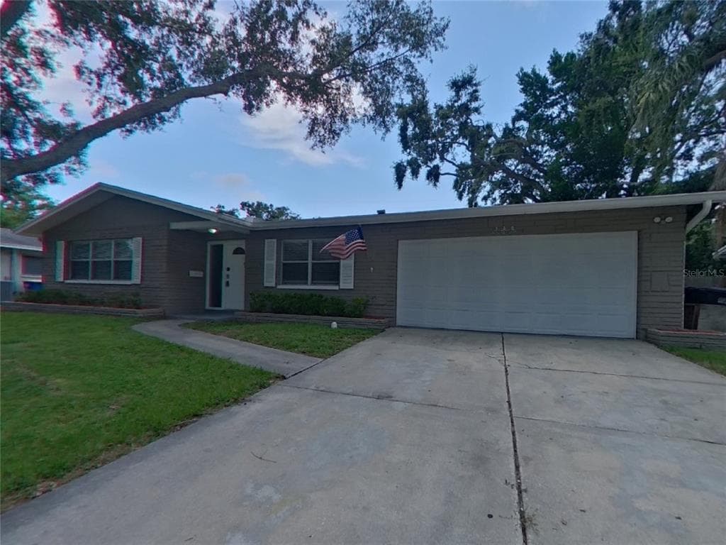 730 COLLEGE HILL DRIVE CLEARWATER, FL 33765