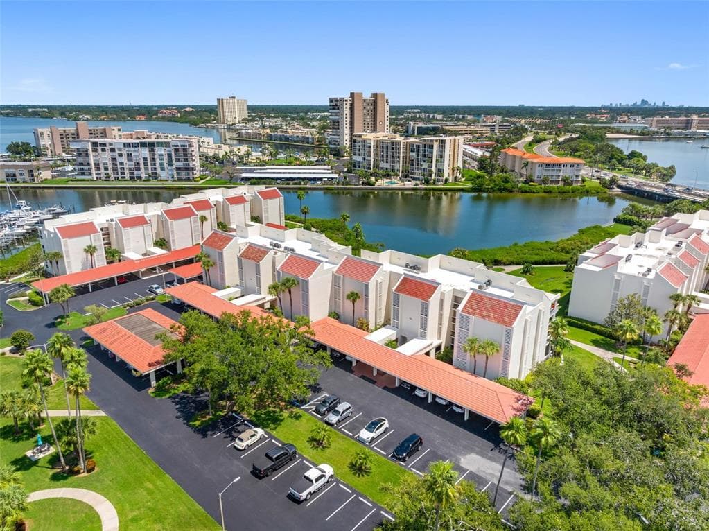 7893 SAILBOAT KEY BOULEVARD S UNIT 103 SOUTH PASADENA, FL 33707