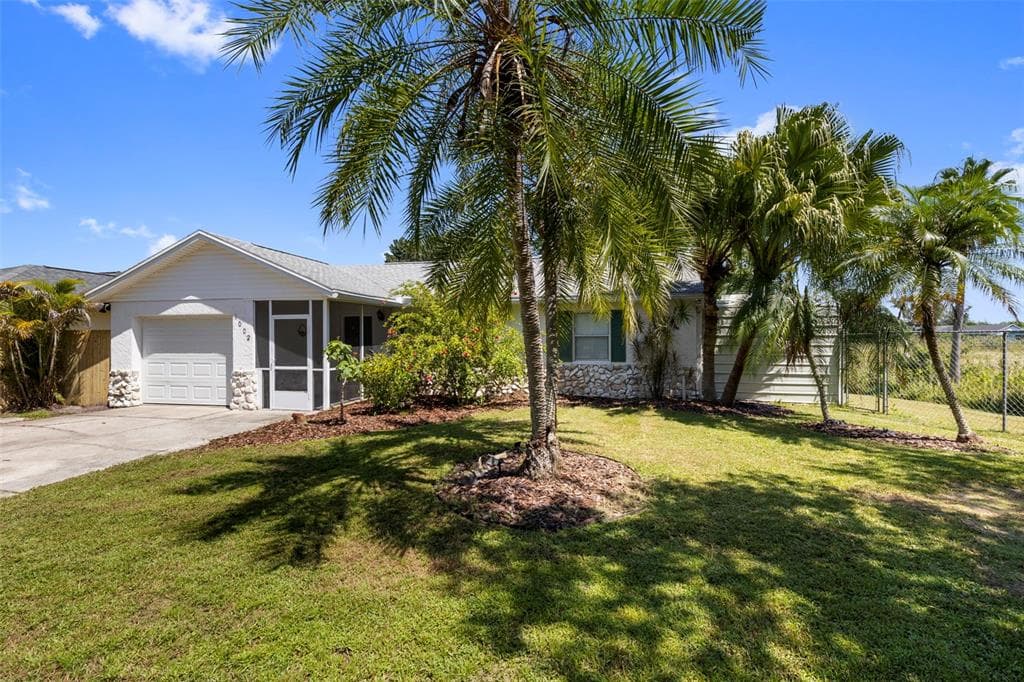 1002 WATERVIEW POINT LAKELAND, FL 33801