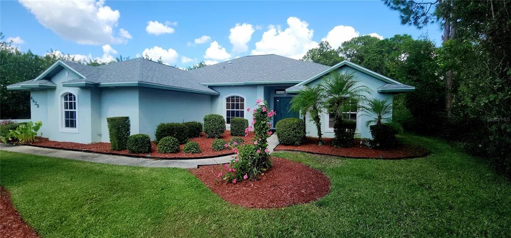 4428 MENDAVIA DRIVE SEBRING, FL 33872