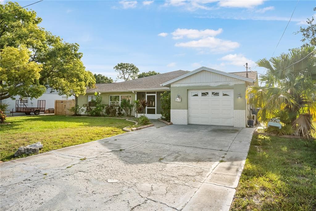 6217 FLAMINGO DRIVE APOLLO BEACH, FL 33572