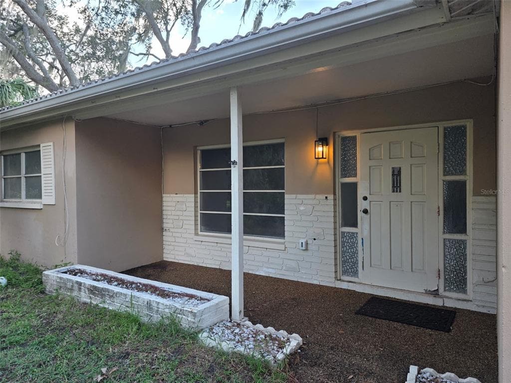 5604 ESSEX WAY NEW PORT RICHEY, FL 34652