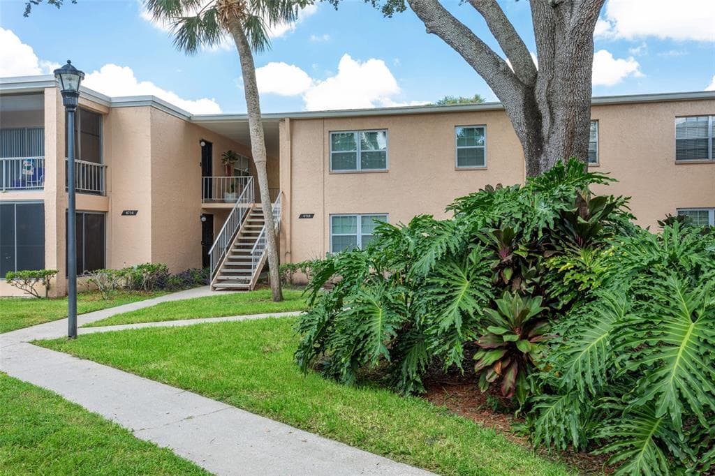 4718 CHRISTA COURT UNIT 314