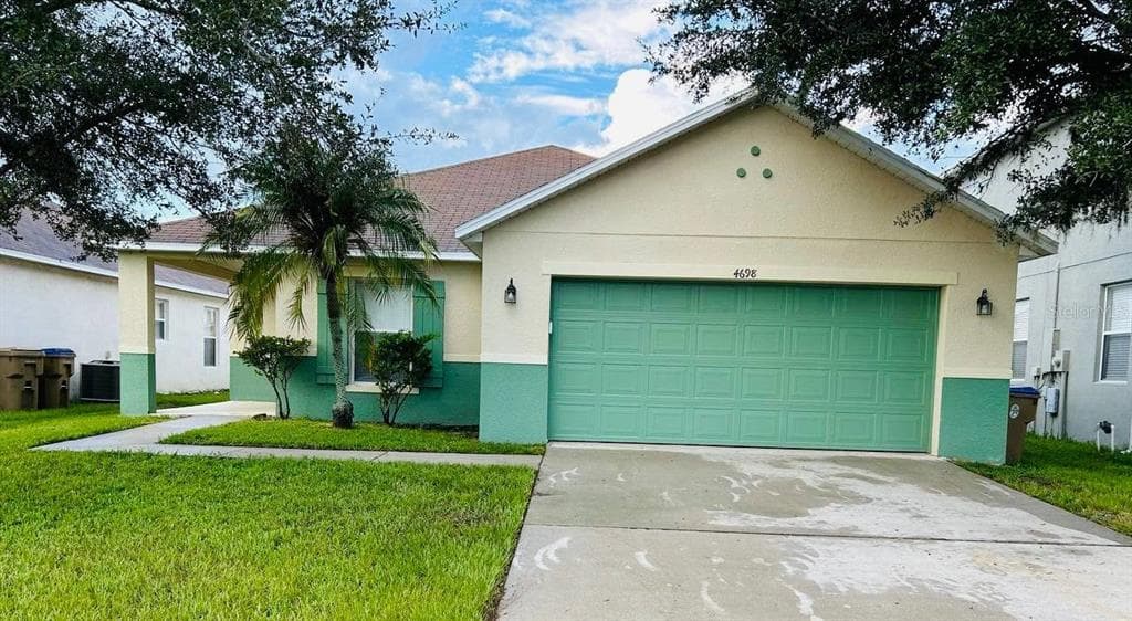 4698 ROSS LANIER LANE KISSIMMEE, FL 34758