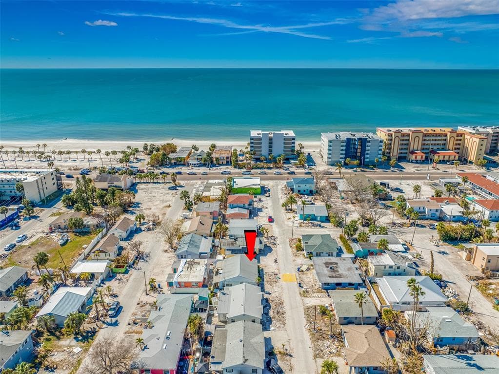 113 147TH AVENUE E MADEIRA BEACH, FL 33708