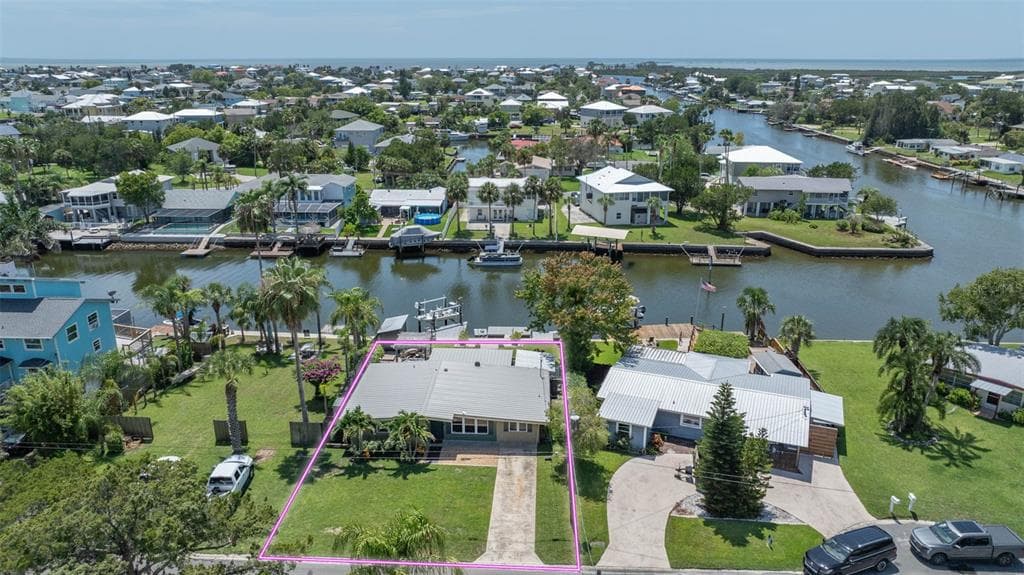 4499 NEPTUNE DRIVE HERNANDO BEACH, FL 34607
