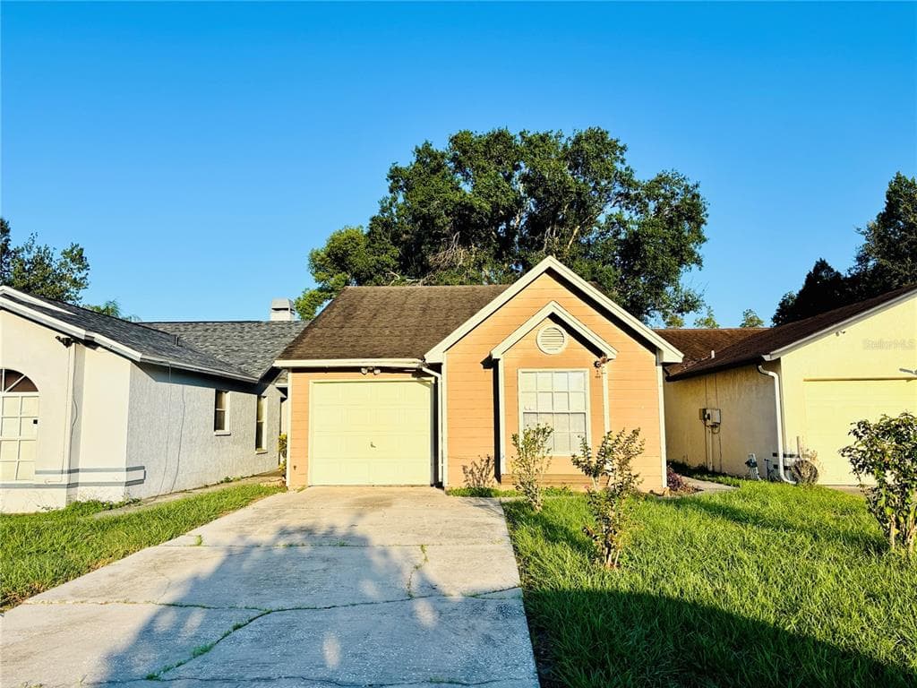 4323 LONGSHORE DRIVE LAND O LAKES, FL 34639