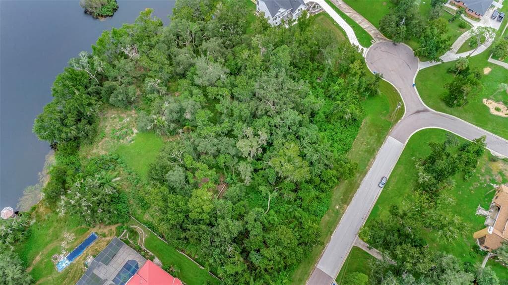12610 LAKE HILLS DRIVE RIVERVIEW, FL 33569