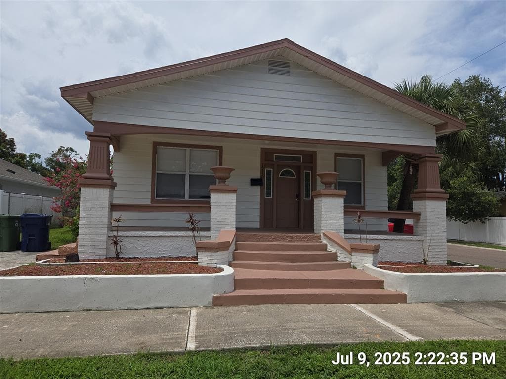 1216 E 26TH AVENUE TAMPA, FL 33605