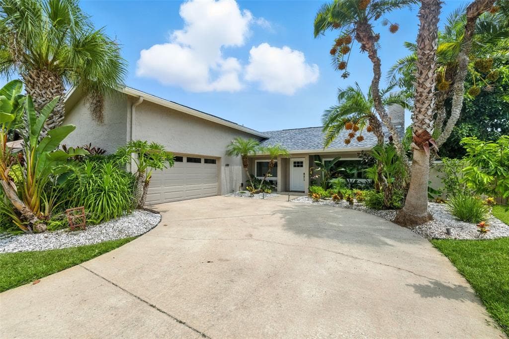 6109 SCHOONER WAY TAMPA, FL 33615