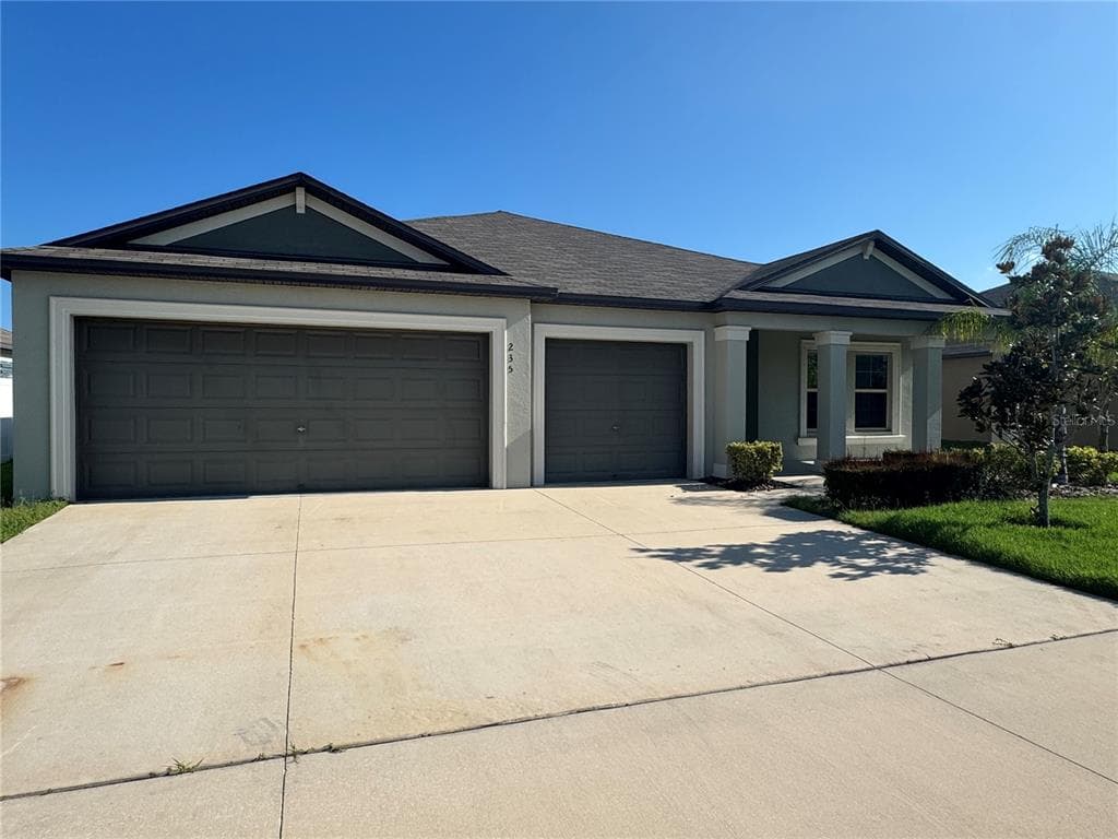 235 RAIN BERRY AVENUE RUSKIN, FL 33570